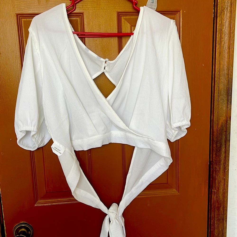 White crop top